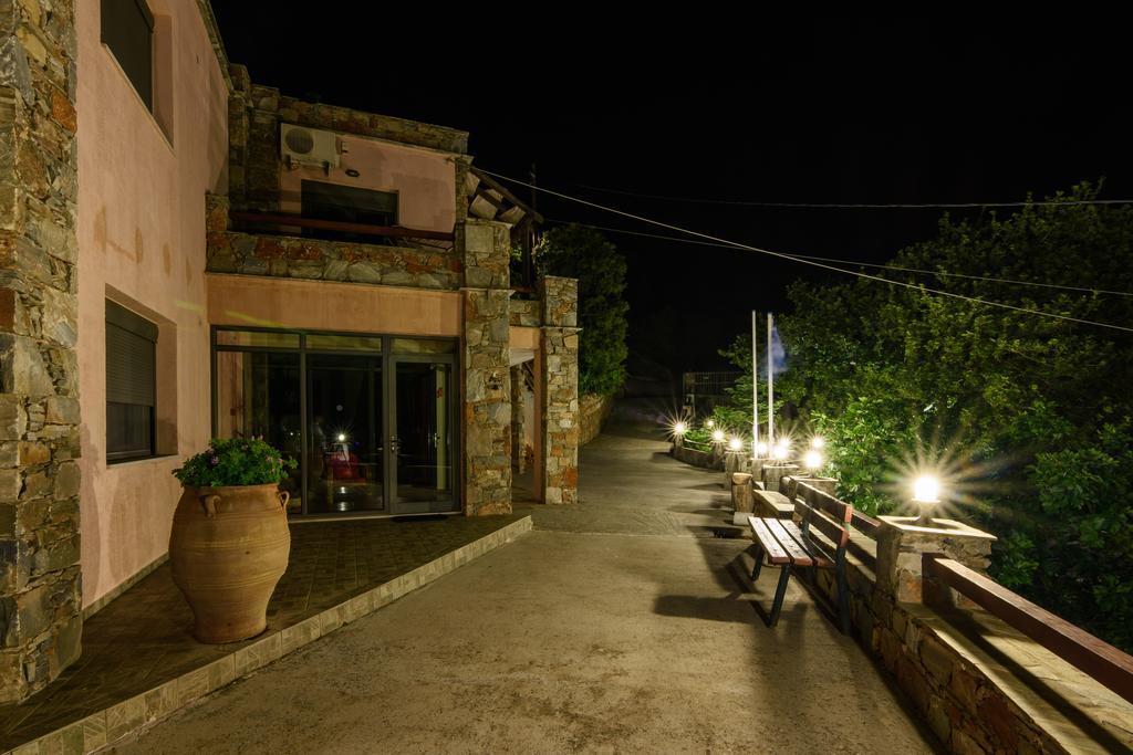 Makronas Apartments Karystos  Exterior foto